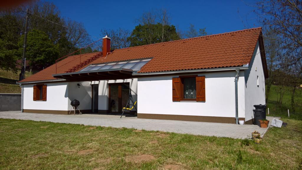Beppe Vendeghaz Pension Abaliget Buitenkant foto